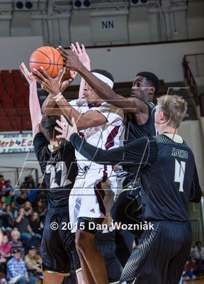 Thumbnail 1 in Rider vs. Sunrise Christian Academy (Fantasy of Lights) photogallery.