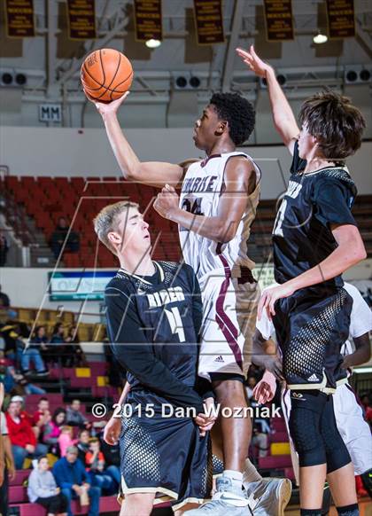 Thumbnail 3 in Rider vs. Sunrise Christian Academy (Fantasy of Lights) photogallery.