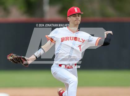 Thumbnail 3 in Port Allen @ Brusly photogallery.