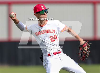 Thumbnail 1 in Port Allen @ Brusly photogallery.