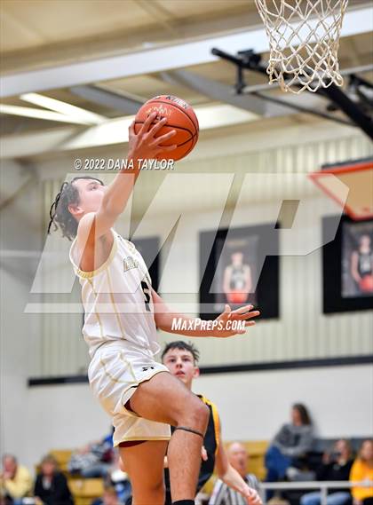 Thumbnail 1 in Chico vs Gordon (Gordon Holiday Ford Classic) photogallery.