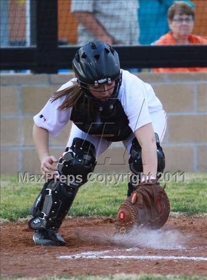 Thumbnail 3 in Gilmer @ Mineola photogallery.
