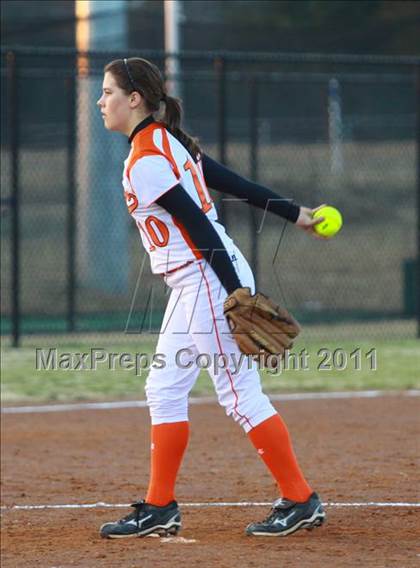 Thumbnail 3 in Gilmer @ Mineola photogallery.