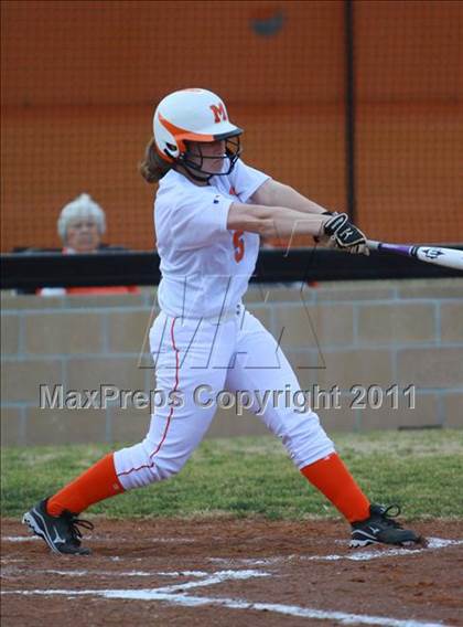 Thumbnail 1 in Gilmer @ Mineola photogallery.