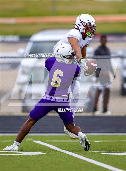 Thumbnail 2 in Timber Creek @ Keller Central photogallery.
