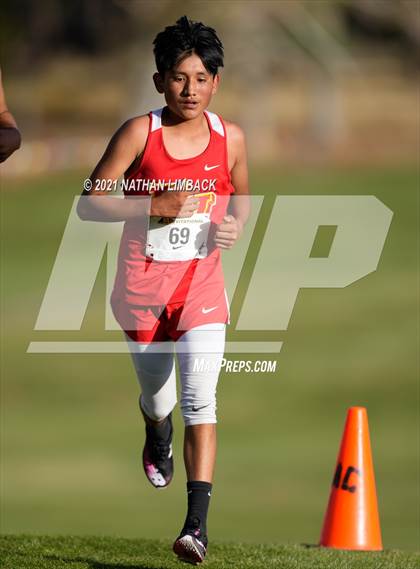Thumbnail 3 in Los Alamos XC Invitational photogallery.