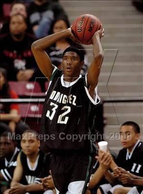 Thumbnail 3 in Rodriguez vs. Folsom (CIF SJS D1 Final) photogallery.