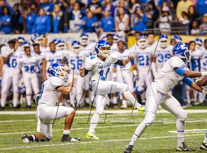 Thumbnail 2 in  Karr vs East Jefferson (LHSAA 4A Final) photogallery.