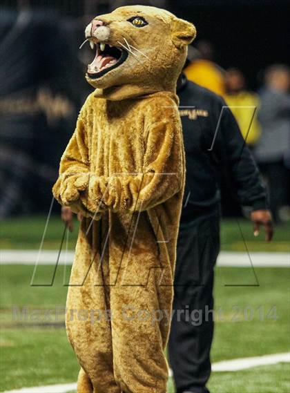 Thumbnail 3 in  Karr vs East Jefferson (LHSAA 4A Final) photogallery.