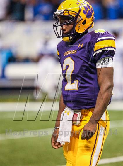 Thumbnail 3 in  Karr vs East Jefferson (LHSAA 4A Final) photogallery.