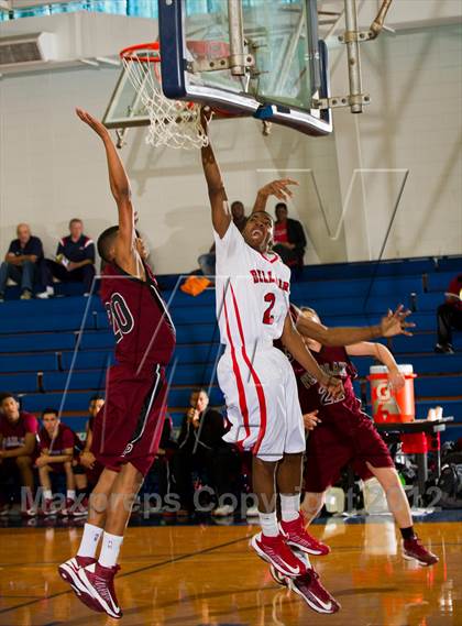Thumbnail 3 in Bellaire vs Pearland (McDonald's Texas Invitational) photogallery.