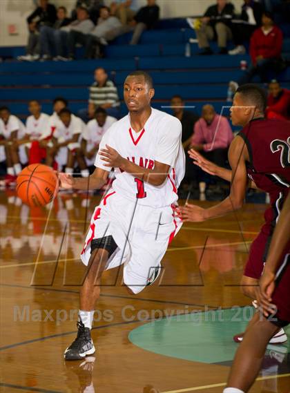Thumbnail 3 in Bellaire vs Pearland (McDonald's Texas Invitational) photogallery.