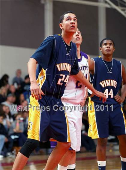 Thumbnail 3 in Campbell Hall vs. Valencia (War on the Floor Extravaganza) photogallery.