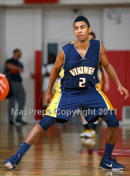 Thumbnail 2 in Campbell Hall vs. Valencia (War on the Floor Extravaganza) photogallery.