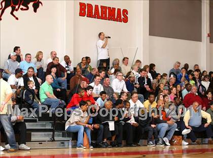 Thumbnail 1 in Campbell Hall vs. Valencia (War on the Floor Extravaganza) photogallery.