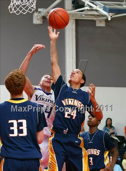 Thumbnail 3 in Campbell Hall vs. Valencia (War on the Floor Extravaganza) photogallery.