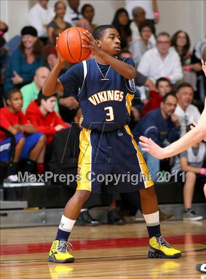 Thumbnail 2 in Campbell Hall vs. Valencia (War on the Floor Extravaganza) photogallery.