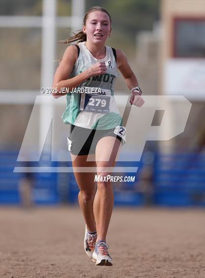 Thumbnail 2 in CHSAA 5A Final photogallery.