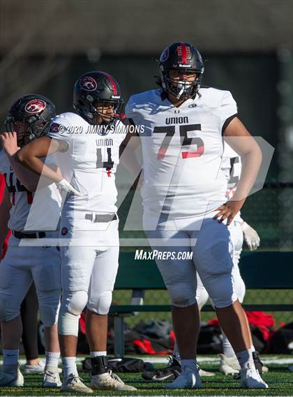 Thumbnail 1 in Union @ MICDS (MSHSAA Class 4 Semifinal) photogallery.