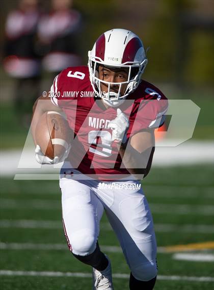 Thumbnail 3 in Union @ MICDS (MSHSAA Class 4 Semifinal) photogallery.