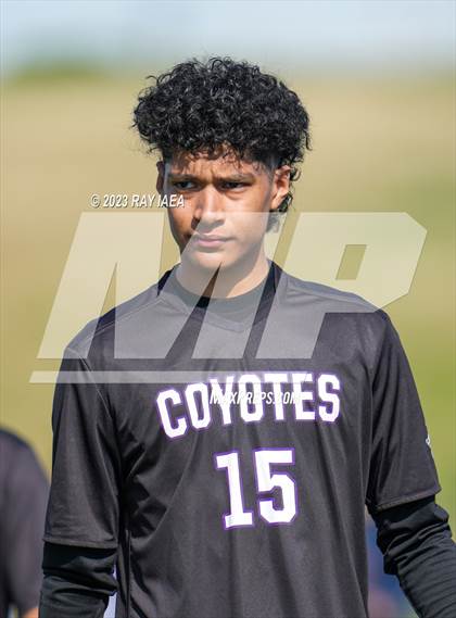 Thumbnail 2 in Denair vs. Esparto (CIF SJS D6 Final) photogallery.