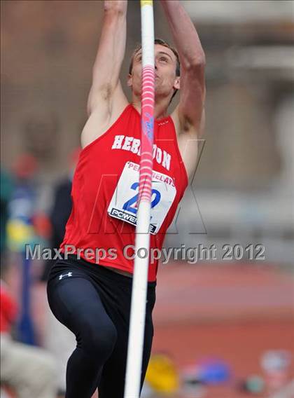 Thumbnail 3 in Penn Relays (Pole Vault) photogallery.