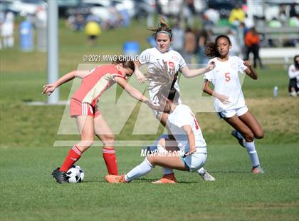 Thumbnail 2 in Mater Dei @ Orange Lutheran photogallery.