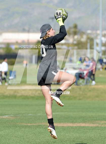 Thumbnail 2 in Mater Dei @ Orange Lutheran photogallery.