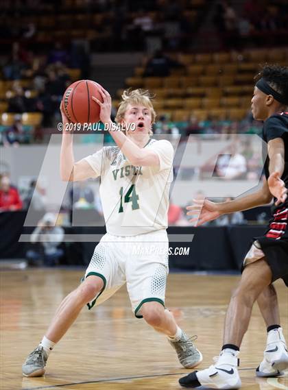 Thumbnail 1 in Rangeview vs. Mountain Vista (CHSAA 5A Final Four) photogallery.