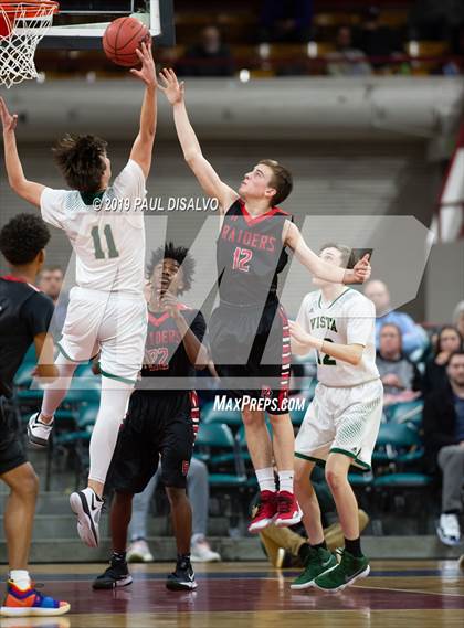 Thumbnail 1 in Rangeview vs. Mountain Vista (CHSAA 5A Final Four) photogallery.