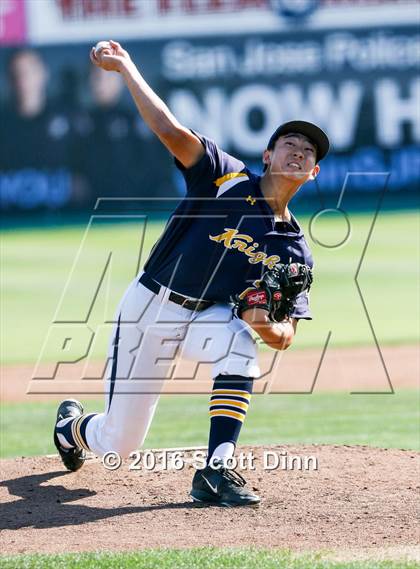 Thumbnail 2 in Menlo School vs Capuchino (CIF CCS D2 Semifinal) photogallery.