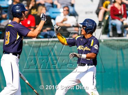 Thumbnail 1 in Menlo School vs Capuchino (CIF CCS D2 Semifinal) photogallery.