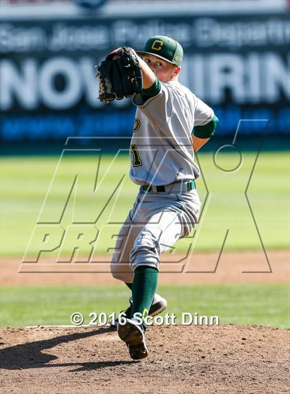 Thumbnail 2 in Menlo School vs Capuchino (CIF CCS D2 Semifinal) photogallery.