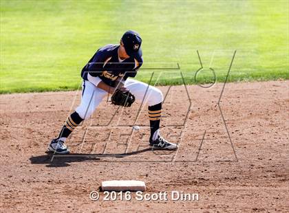Thumbnail 1 in Menlo School vs Capuchino (CIF CCS D2 Semifinal) photogallery.
