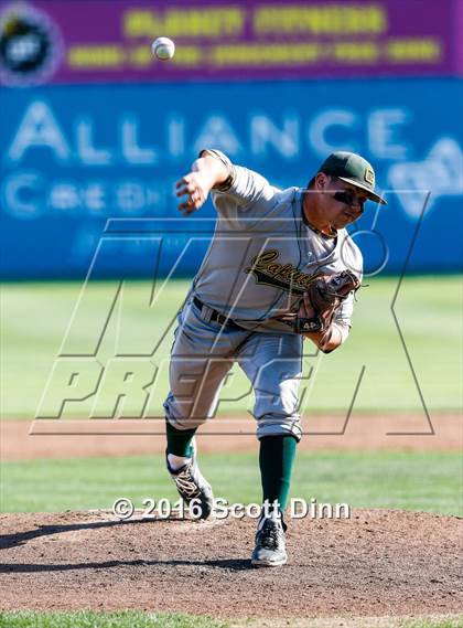 Thumbnail 1 in Menlo School vs Capuchino (CIF CCS D2 Semifinal) photogallery.