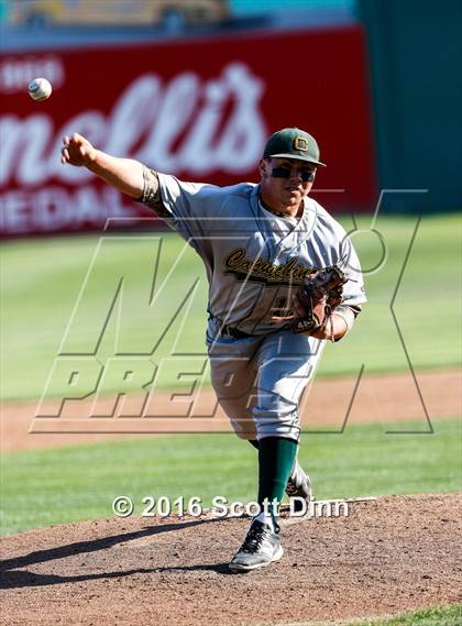 Thumbnail 1 in Menlo School vs Capuchino (CIF CCS D2 Semifinal) photogallery.