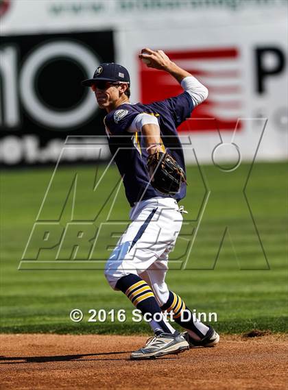 Thumbnail 3 in Menlo School vs Capuchino (CIF CCS D2 Semifinal) photogallery.