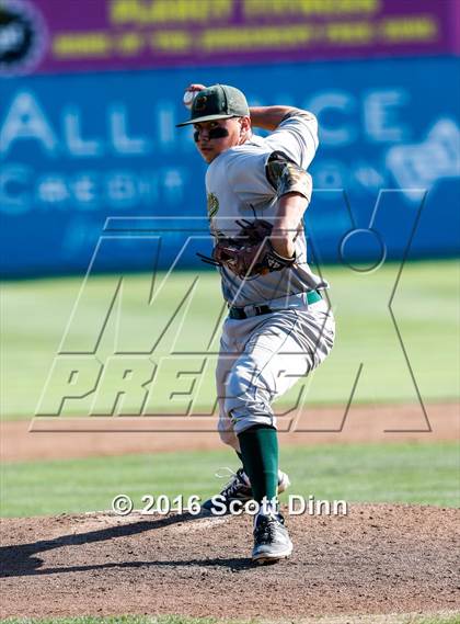 Thumbnail 2 in Menlo School vs Capuchino (CIF CCS D2 Semifinal) photogallery.