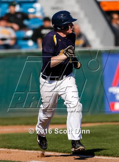 Thumbnail 2 in Menlo School vs Capuchino (CIF CCS D2 Semifinal) photogallery.