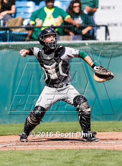 Thumbnail 3 in Menlo School vs Capuchino (CIF CCS D2 Semifinal) photogallery.