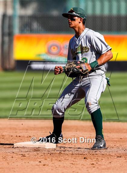 Thumbnail 1 in Menlo School vs Capuchino (CIF CCS D2 Semifinal) photogallery.