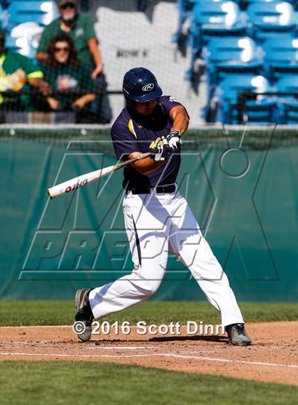 Thumbnail 2 in Menlo School vs Capuchino (CIF CCS D2 Semifinal) photogallery.
