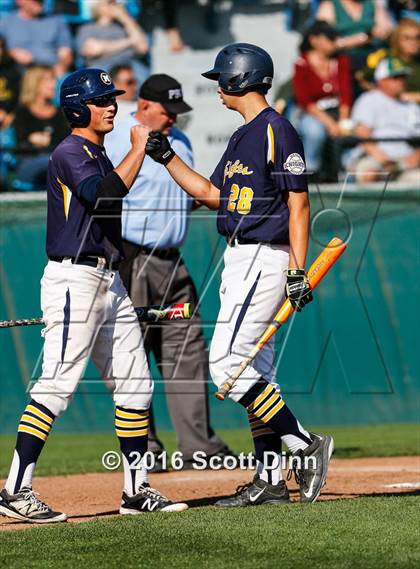 Thumbnail 1 in Menlo School vs Capuchino (CIF CCS D2 Semifinal) photogallery.