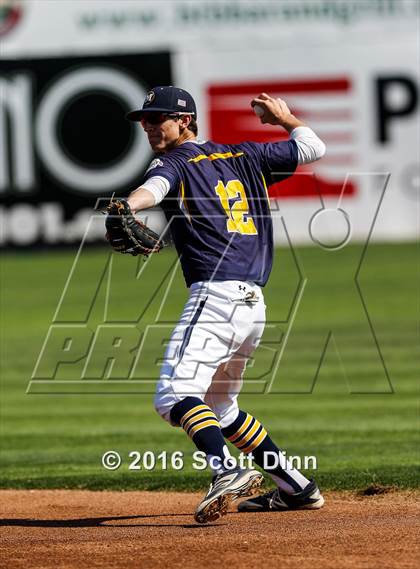 Thumbnail 2 in Menlo School vs Capuchino (CIF CCS D2 Semifinal) photogallery.