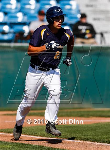 Thumbnail 3 in Menlo School vs Capuchino (CIF CCS D2 Semifinal) photogallery.