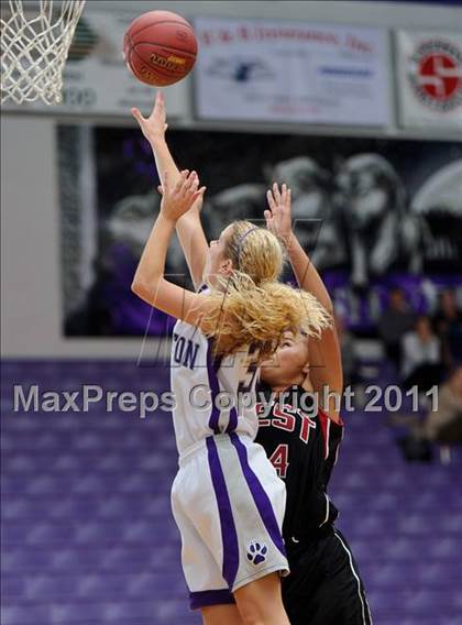 Thumbnail 3 in JV: West @ Riverton photogallery.