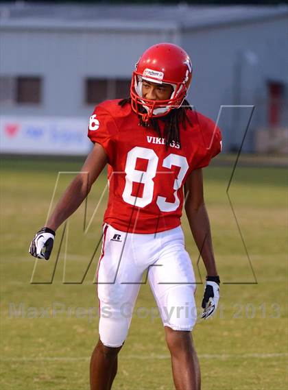 Thumbnail 3 in Callaway @ Warren Central photogallery.