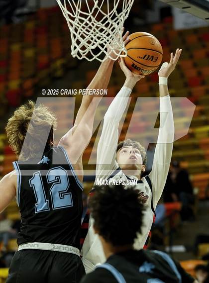 Thumbnail 1 in Crimson Cliffs @ Sky View photogallery.