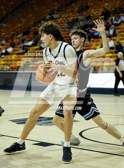 Thumbnail 1 in Crimson Cliffs @ Sky View photogallery.