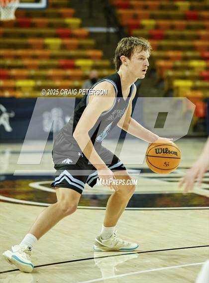 Thumbnail 3 in Crimson Cliffs @ Sky View photogallery.